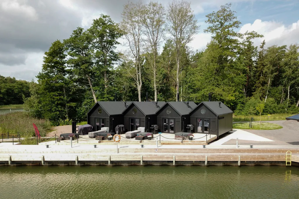 Taivaalta katsottuna 6